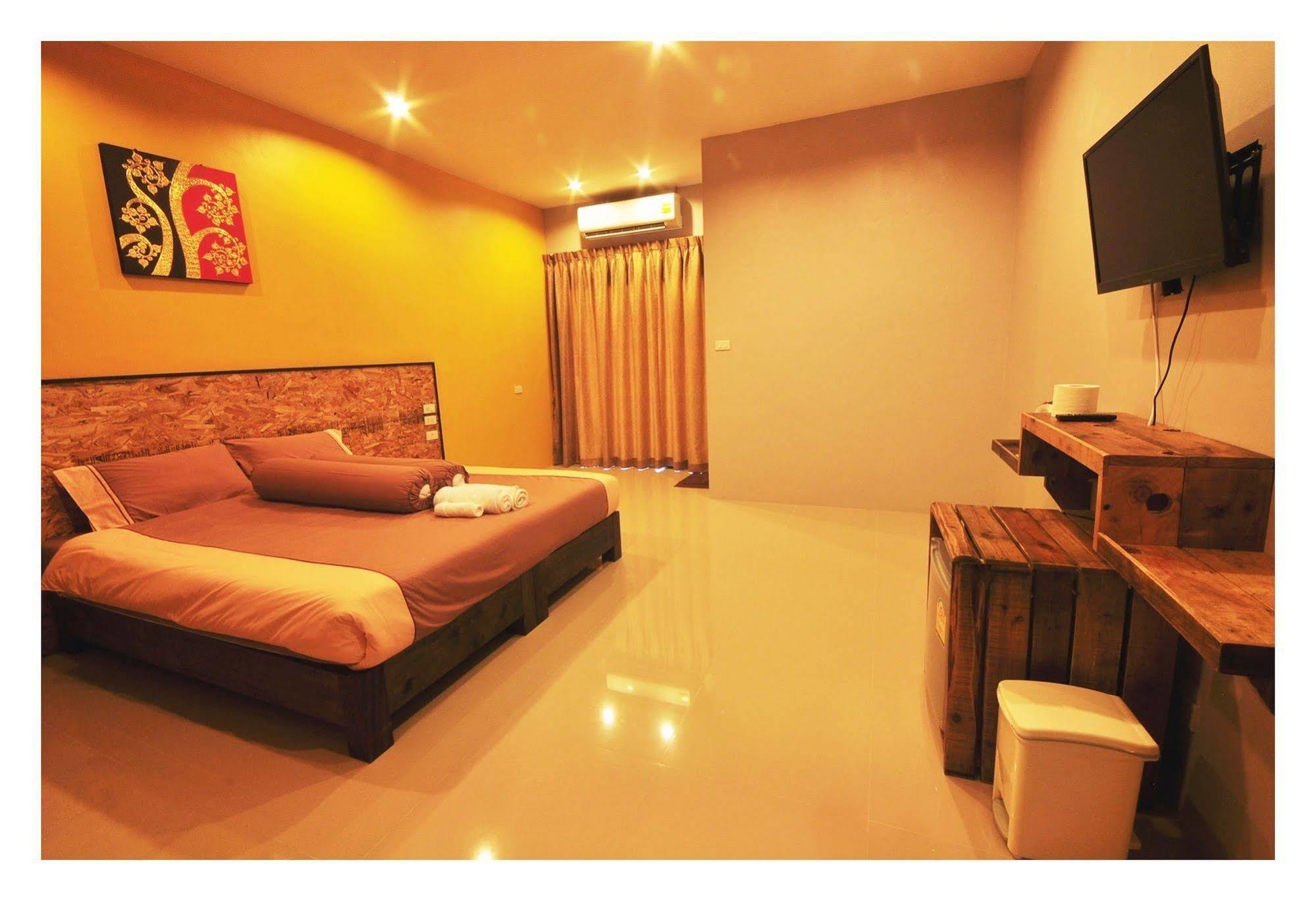 The Bedroom Nai Harn Beach Екстер'єр фото
