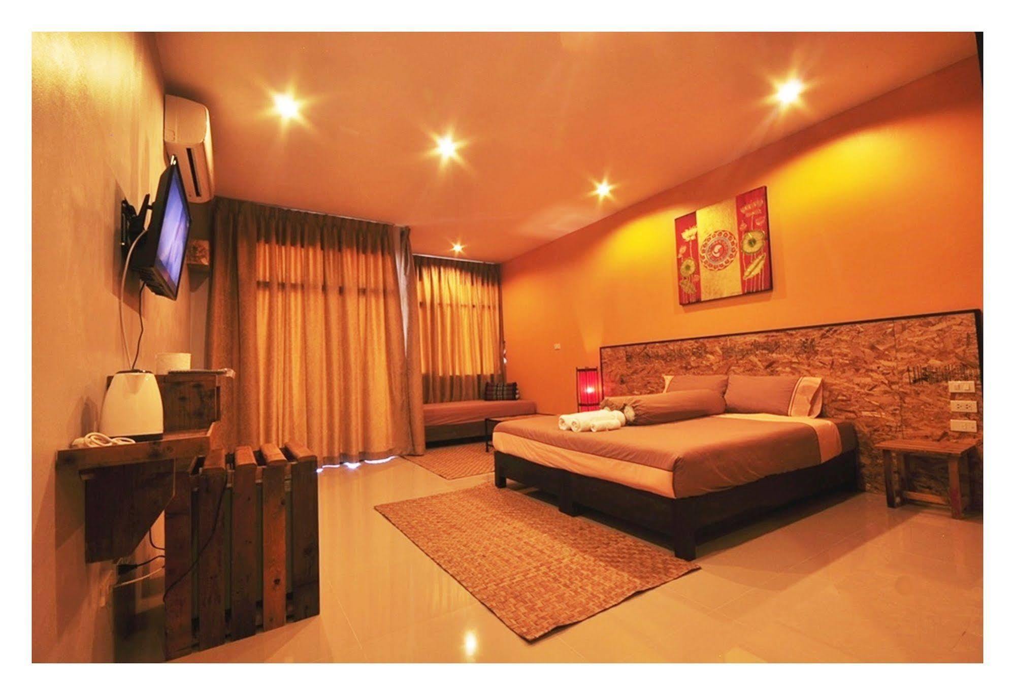 The Bedroom Nai Harn Beach Екстер'єр фото