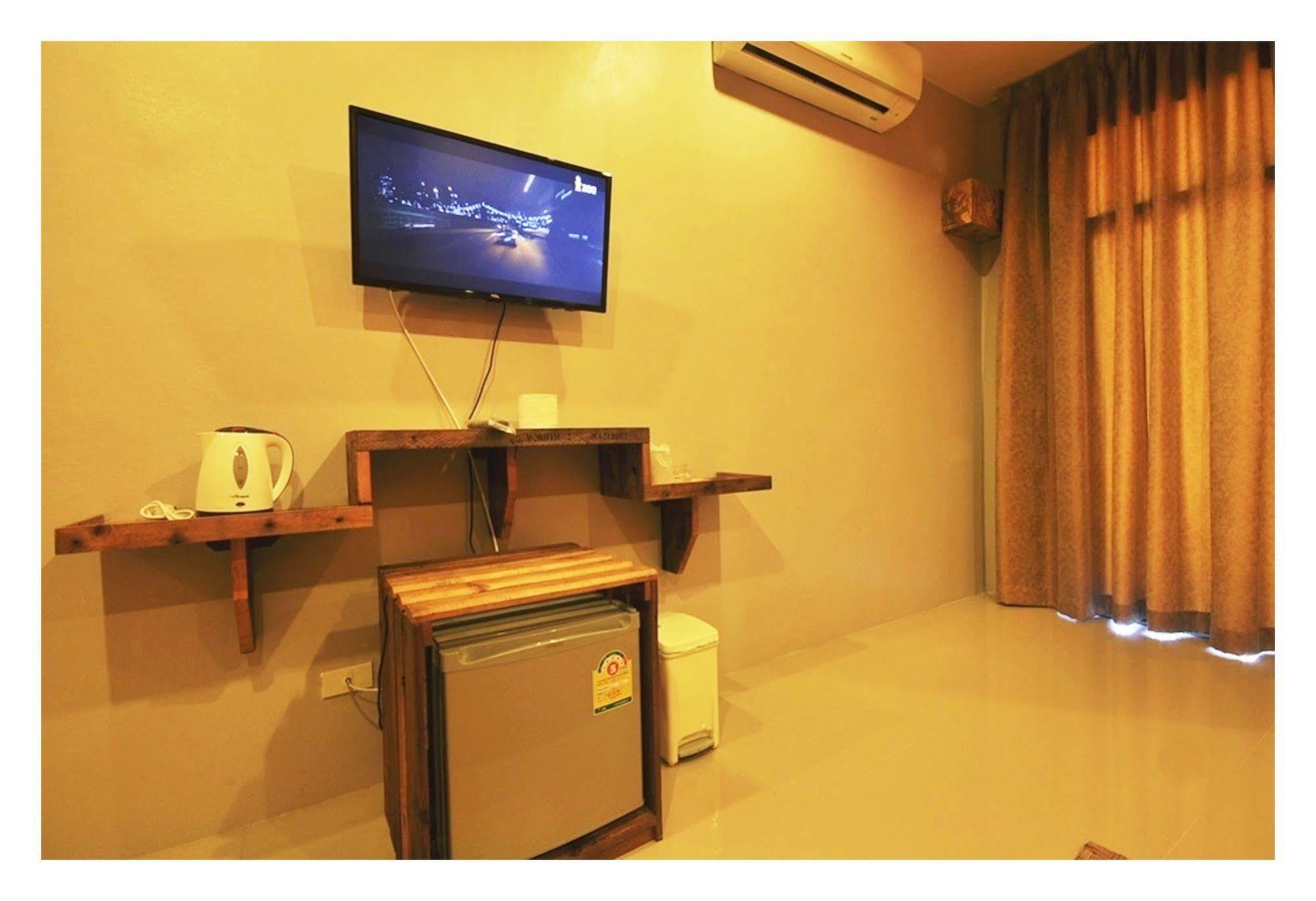 The Bedroom Nai Harn Beach Екстер'єр фото